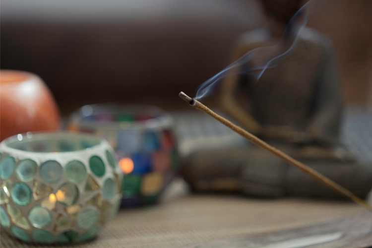 The Benefits Of Burning Incense Sticks & 12 Ideas For When To Use Them